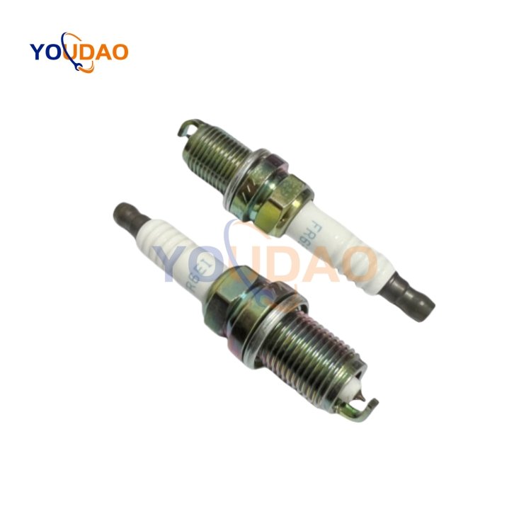 MN163236 FR6E1 MN119487 MR984943 MS851622 60569957 60579903 60810689 60579903 8692070 Spark Plug