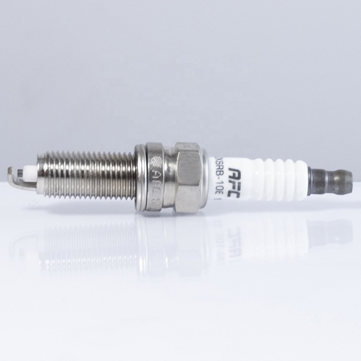 AFC 1514 LZK6RB10E LZKR6B10E 1578 LKR7AIX SILZKR6B10E YR7SES YR8SEU 6924 IXUH20I VXUH20I nickel spark plug for Hyundai Kia cars