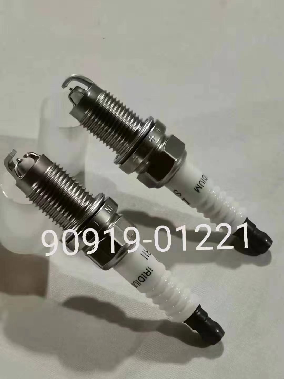 Factory Sell Iridium sparking plug SC20HR11 90919-01253