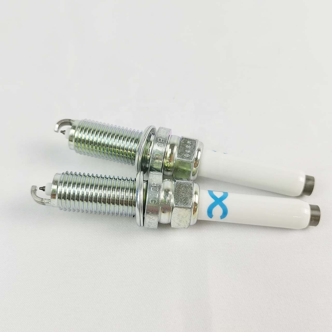 OE 0041597603 Spark Plug for Mercedes Benz W220 W221 C215 C216 R230 New Condition Engine Usage Brand Packed