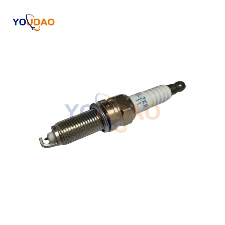 1884611070 SILZKR7B11 High Performance Cheap Price Auto Spare Parts Car Spark Plug 18846-11070