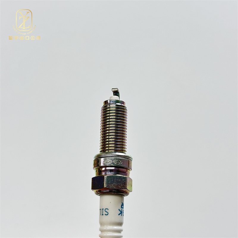 Auto Engine Parts Spark Plug 1884611070 18846-11070 For Hyundai Elantra Kia 18846 11070