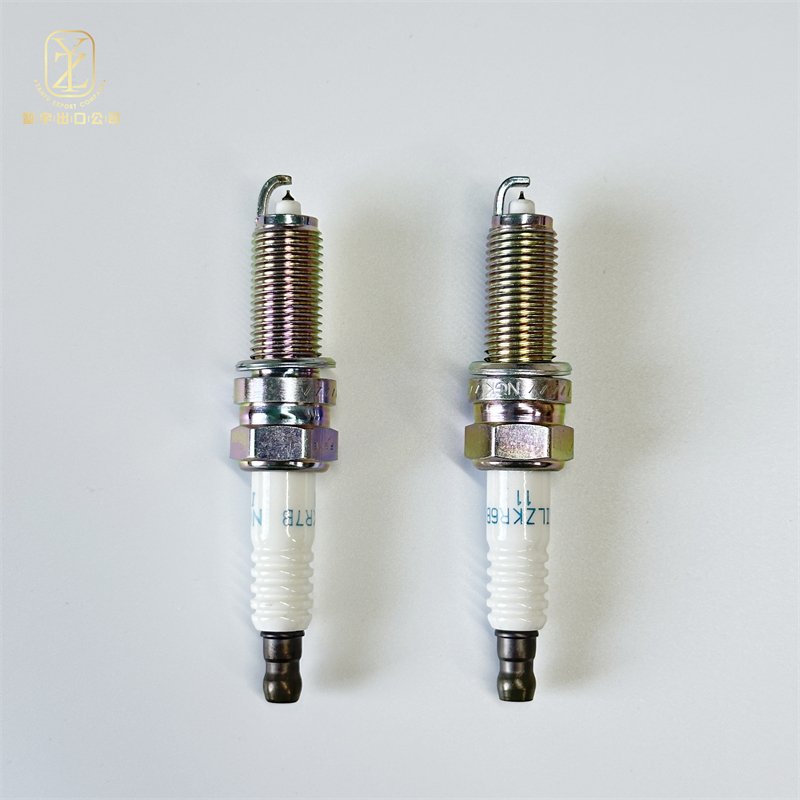 Auto Engine Parts Spark Plug 1884611070 18846-11070 For Hyundai Elantra Kia 18846 11070