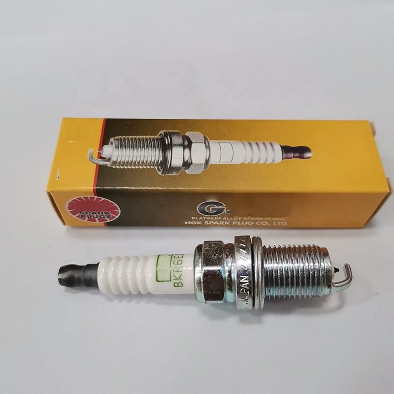 High Performance Auto Engine Platinum Spark Plug Bkr6Egp 7092 Bkr5Egp 7090 High Quality Spark Plug