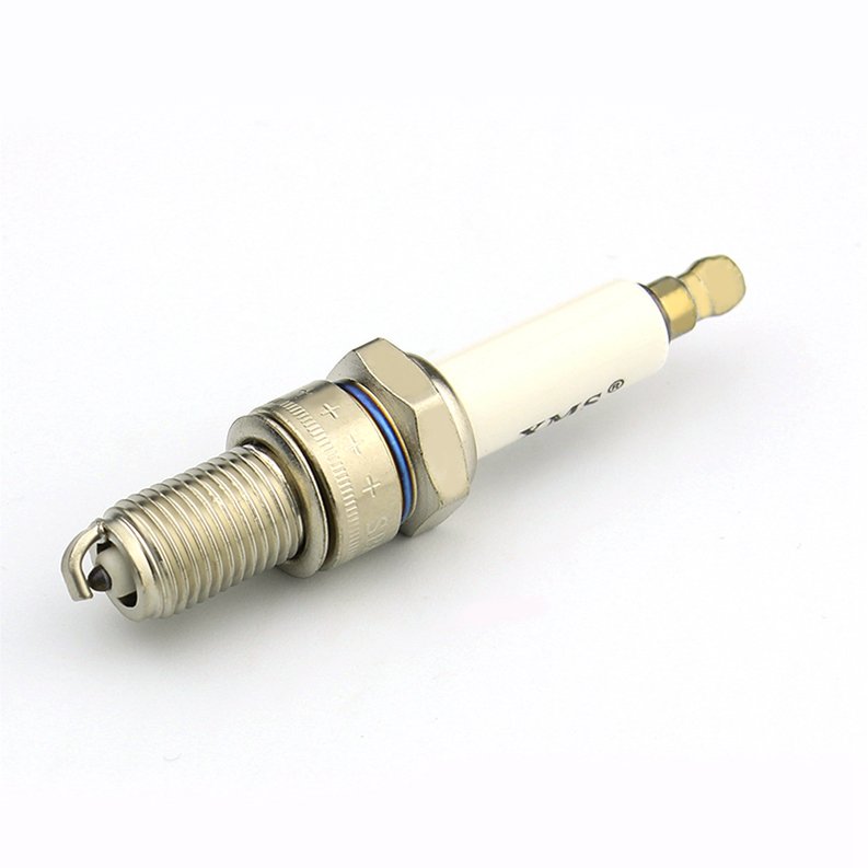 C7HSA Spark Plugs For Motorcycles Excellent Ignition Performance Spark Plug a7tc