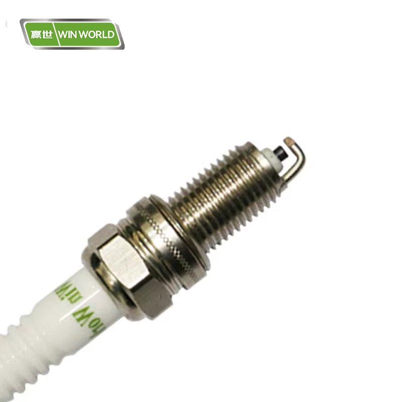 Win World 126-53-4 High Standard Professional Manufacturer Auto Spark Plugs for Audi A4 A6 Honda IZFR6K11NS Carton OEM Standard