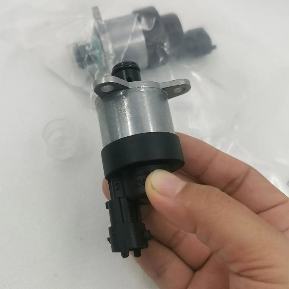 original Fuel Pressure Regulators OEM 0928400711 for CCUMMINS DDAF CF LF DDONGFENG (DDFM) FFORD