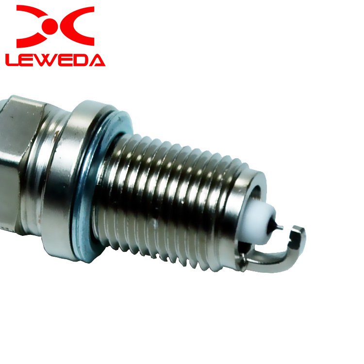 Good Quality Japan Auto Nickel Alloy Car Spark Plug Sk20r11 OEM 90919-01210 for Toyota