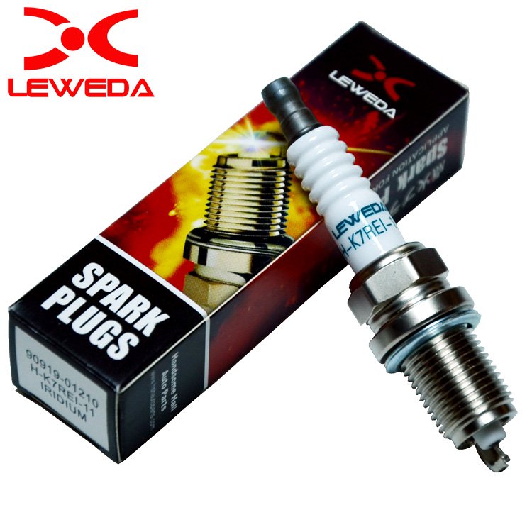Good Quality Japan Auto Nickel Alloy Car Spark Plug Sk20r11 OEM 90919-01210 for Toyota