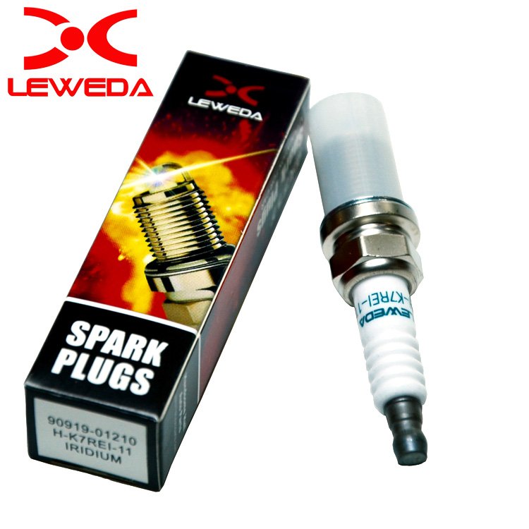 Good Quality Japan Auto Nickel Alloy Car Spark Plug Sk20r11 OEM 90919-01210 for Toyota
