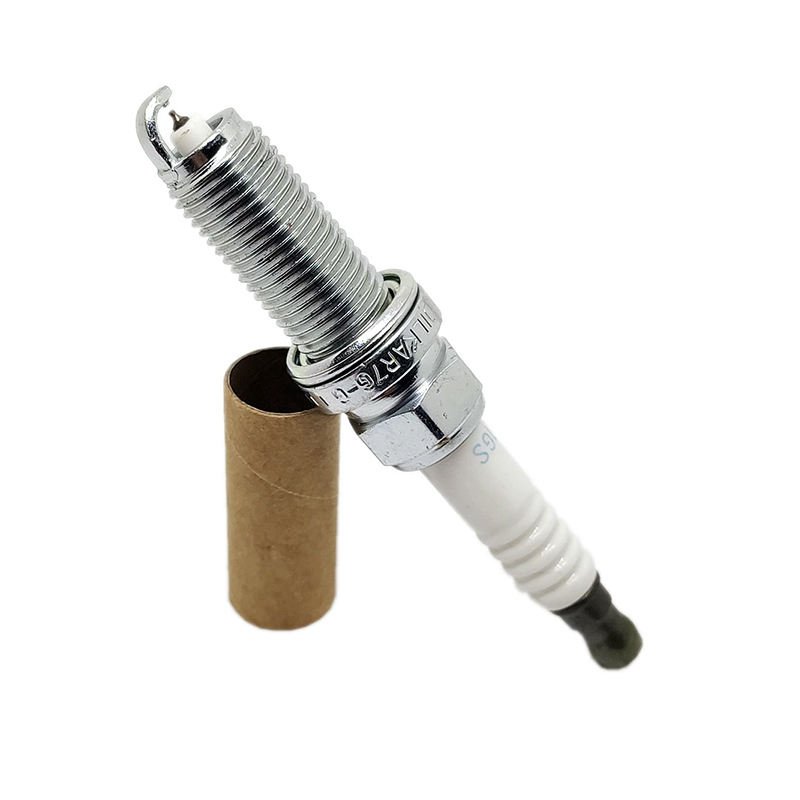 High quality Spark plug price pe5s-18-110 spark plug for toyota bmw spark plugs