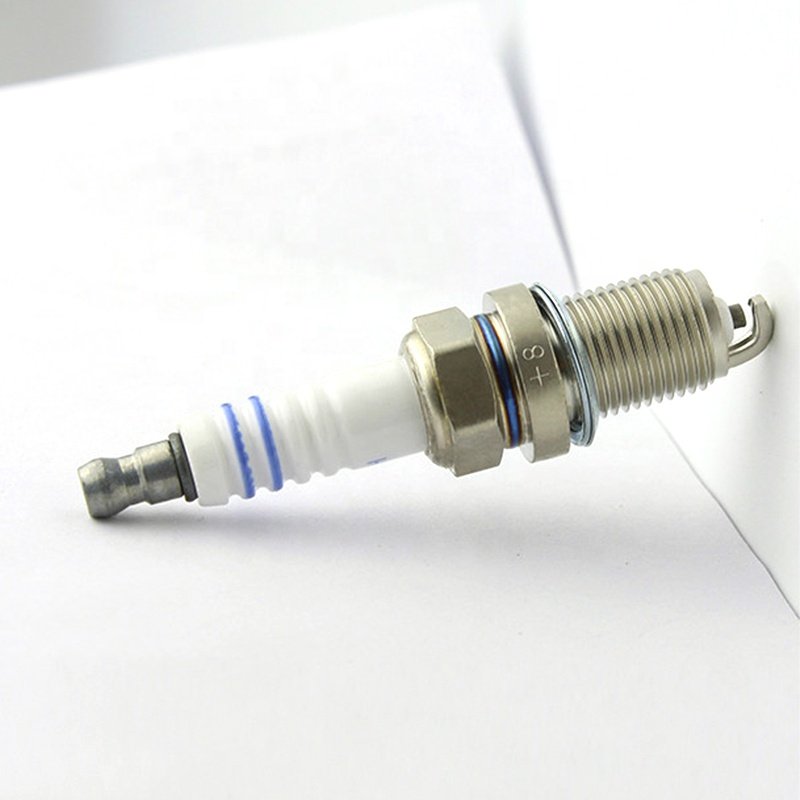 Automobile Spark Plug Good Performance Match For Bkr6Es Ik20 Fr7Dc Rc7Yc K6Rtc Car Spark Plug
