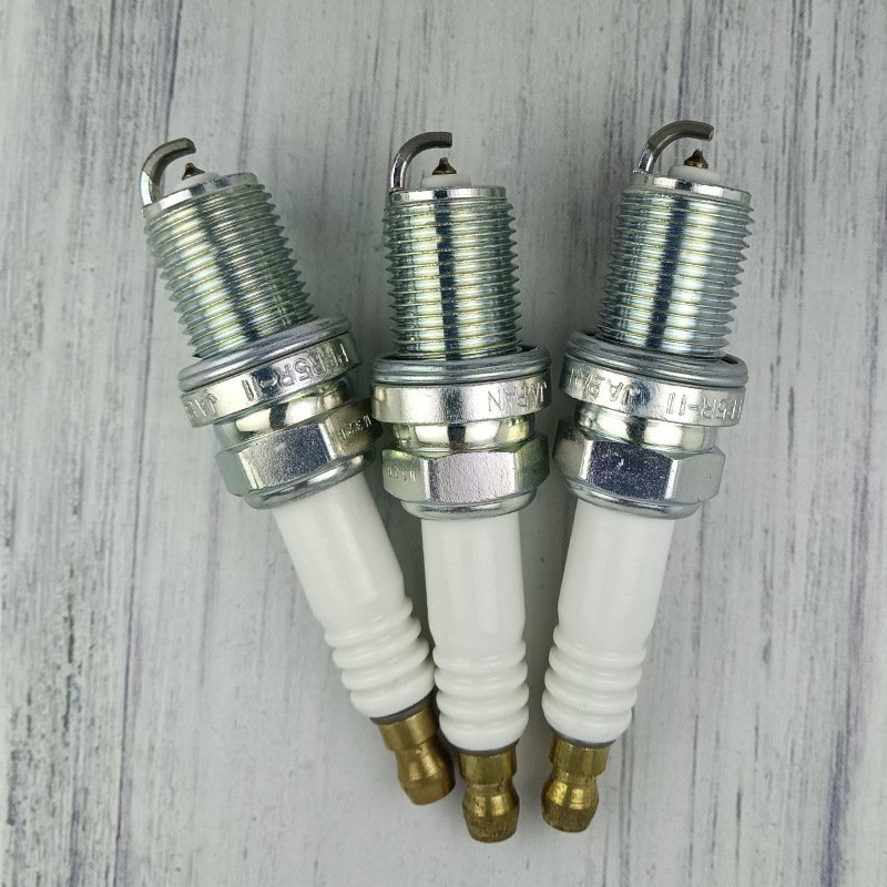 Niude auto parts car spark plug for mercedes benz original spark plug A004159450326 A004159190326 A004159180326 A0041591403