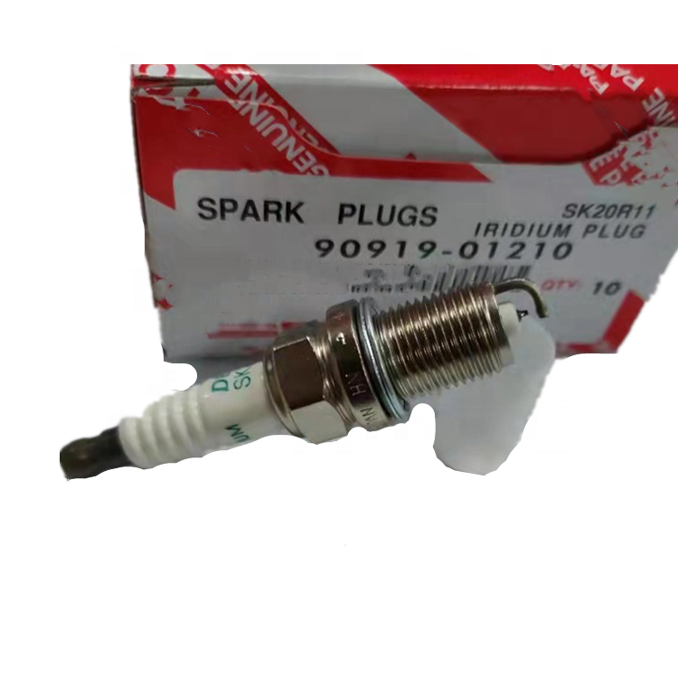 Iridium Spark Plugs Bujia For Toyota Land Cruiser Crown RAV 4 90919-01210 SK20R11 For Lexus Spark Plug Bujias