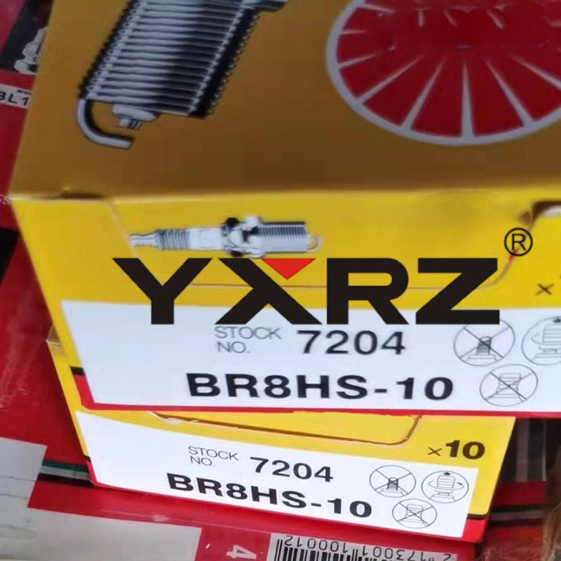 High Quality 2 Stroke Auto Engine System Iridium Bujias Br8Hs-10 7204 Car Spark Plug For Yamaha Outboard