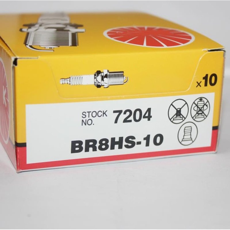 High Quality 2 Stroke Auto Engine System Iridium Bujias Br8Hs-10 7204 Car Spark Plug For Yamaha Outboard