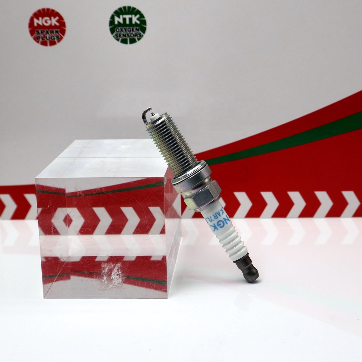 Genuine NGK 94124 ILKAR7L11 Original NGK Iridium Platinum spark plug