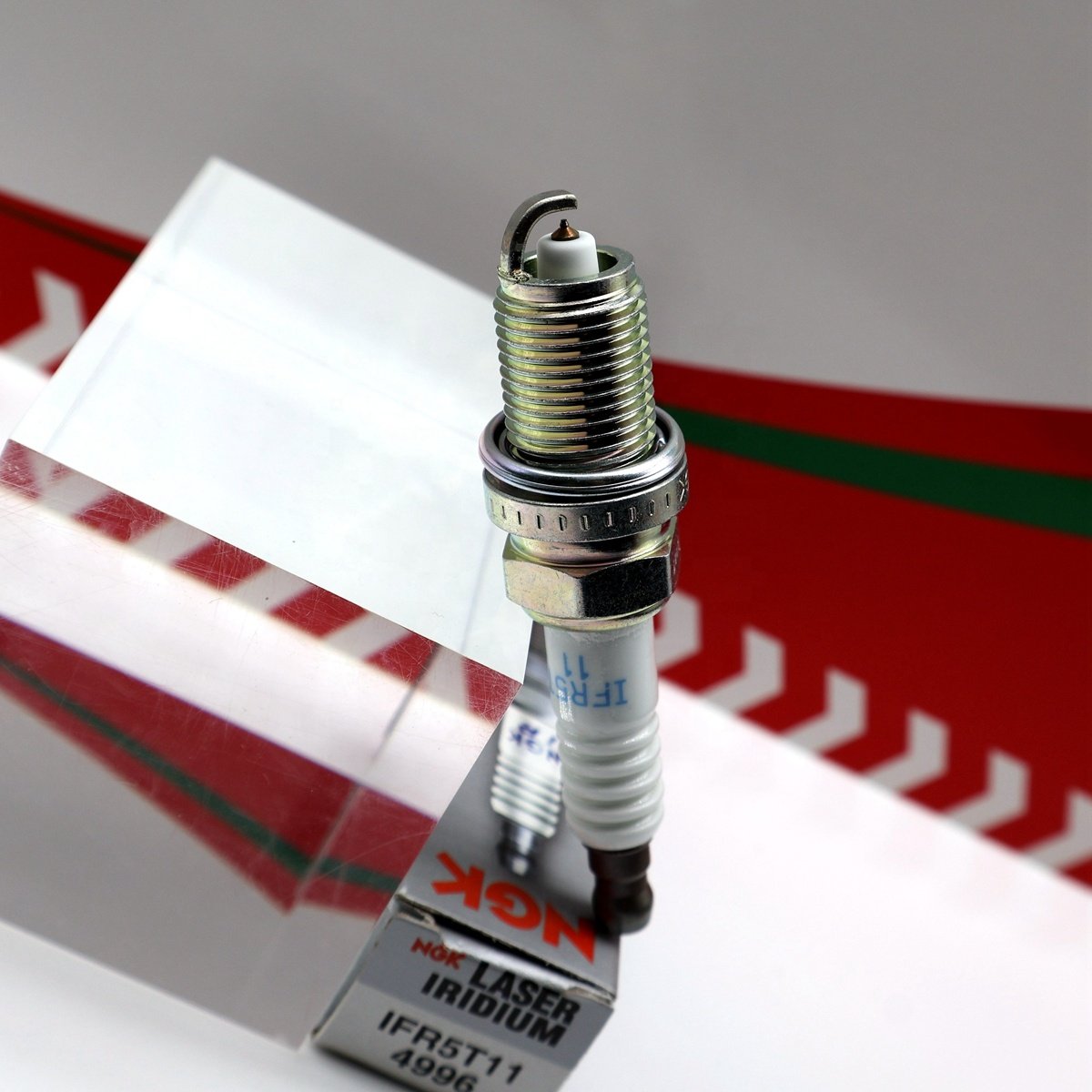 IFR5T11 4996 Original single Iridium gold spark plug IFR5A11