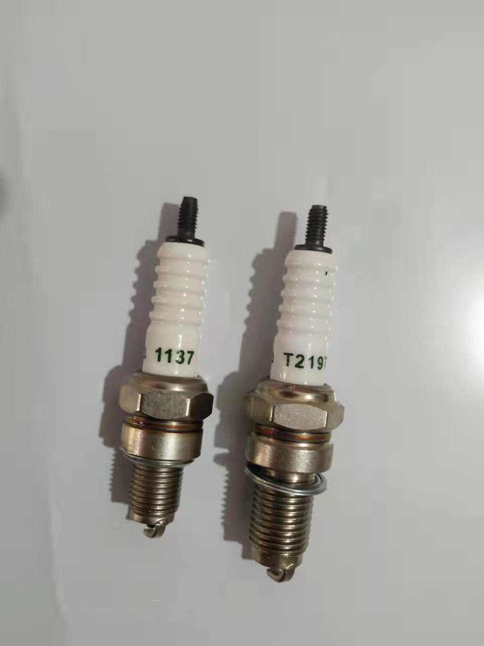 Iridium Spark Plug 90919-01210 DENSO SK20R11 50000 Kilometers for Toyota HIGHLANDER CROWN CAMRY