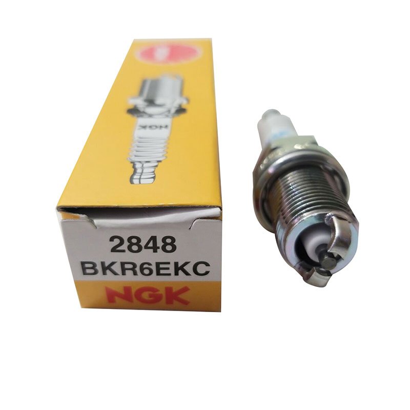 Auto Parts NGK Bujias Original Genuine Spark Plugs 2848 BKR6EKC For ABARTH / ALFA ROMEO / FERRARI / FIAT / LANCIA / MASERATI