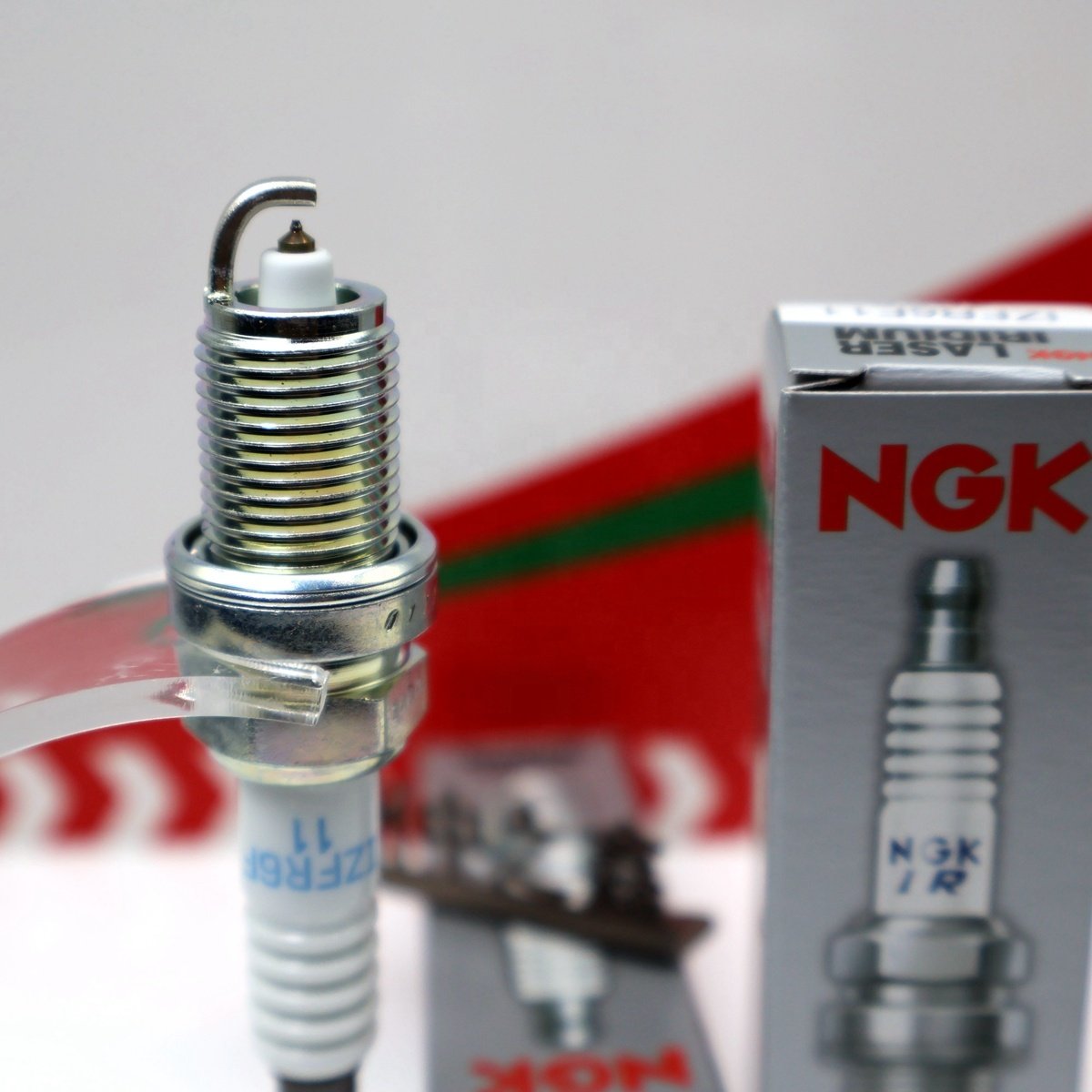Genuine IZFR6F11 4095 Original NGK Iridium Platinum spark plug