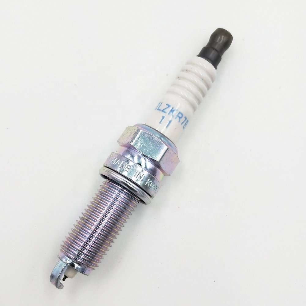 Accessories Car Spark Plug Iridium 18846-11070 SILZKR7B11 for Car