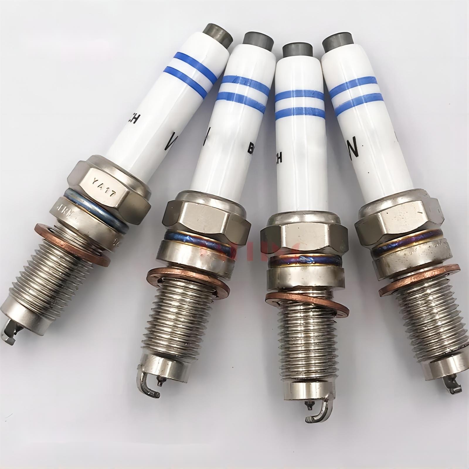 Genuine Auto Engine Spark Plug 04E 905 612 04E905612 For VW 0241140512