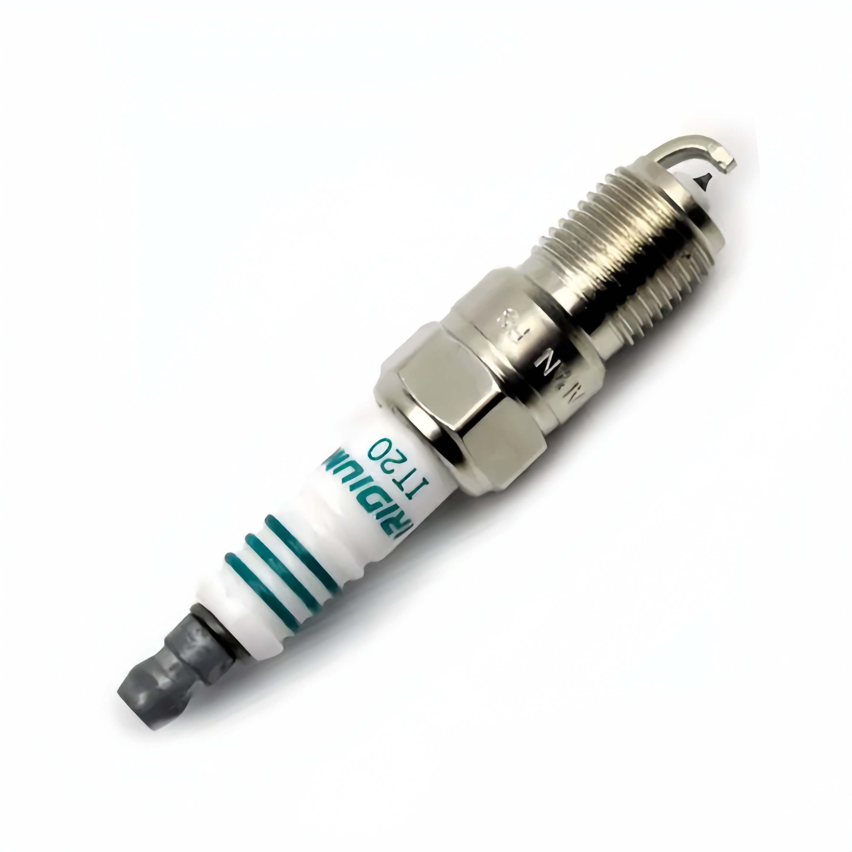 Wholesale iridium Spark Plug For Motorcycle CG125 CD70 Motorcycle Spark Plug For 100cc 110cc 125cc 50cc 70cc 90cc 110cc 150cc