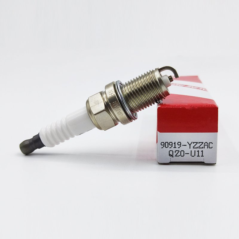 Car Engine Parts 90919-YZZAA Q16U 90919YZZAC Q20U-11 90919-YZZAE K16U11 90919-YZZAD K16U Spark Plug Bujia Candles
