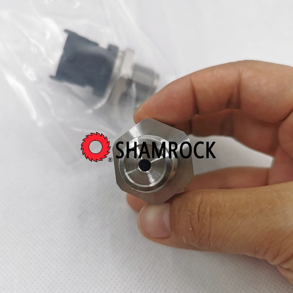 Original Fuel Rail Pressure sensors OEM 0281002930/504333094/51274210233 IVVECO 100E17 E18 E22 110E22W 120E18 E22 140E18 E22 E28