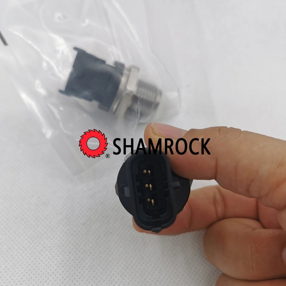 Original Fuel Rail Pressure sensors OEM 0281002930/504333094/51274210233 IVVECO 100E17 E18 E22 110E22W 120E18 E22 140E18 E22 E28
