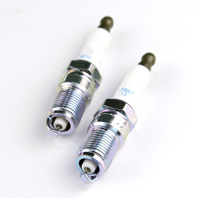 Factory price car spark plug ignition system spark plug wholesale supplier L3Y4-18-110 ITR6F-13 for MAZDA VOLVO