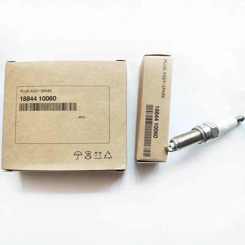 4Pcs 18844-10060 SILKR6C10E Iridium Spark Plug For SOUL Picanto Stonic Spare Auto Parts 1884410060 Ignition Candles