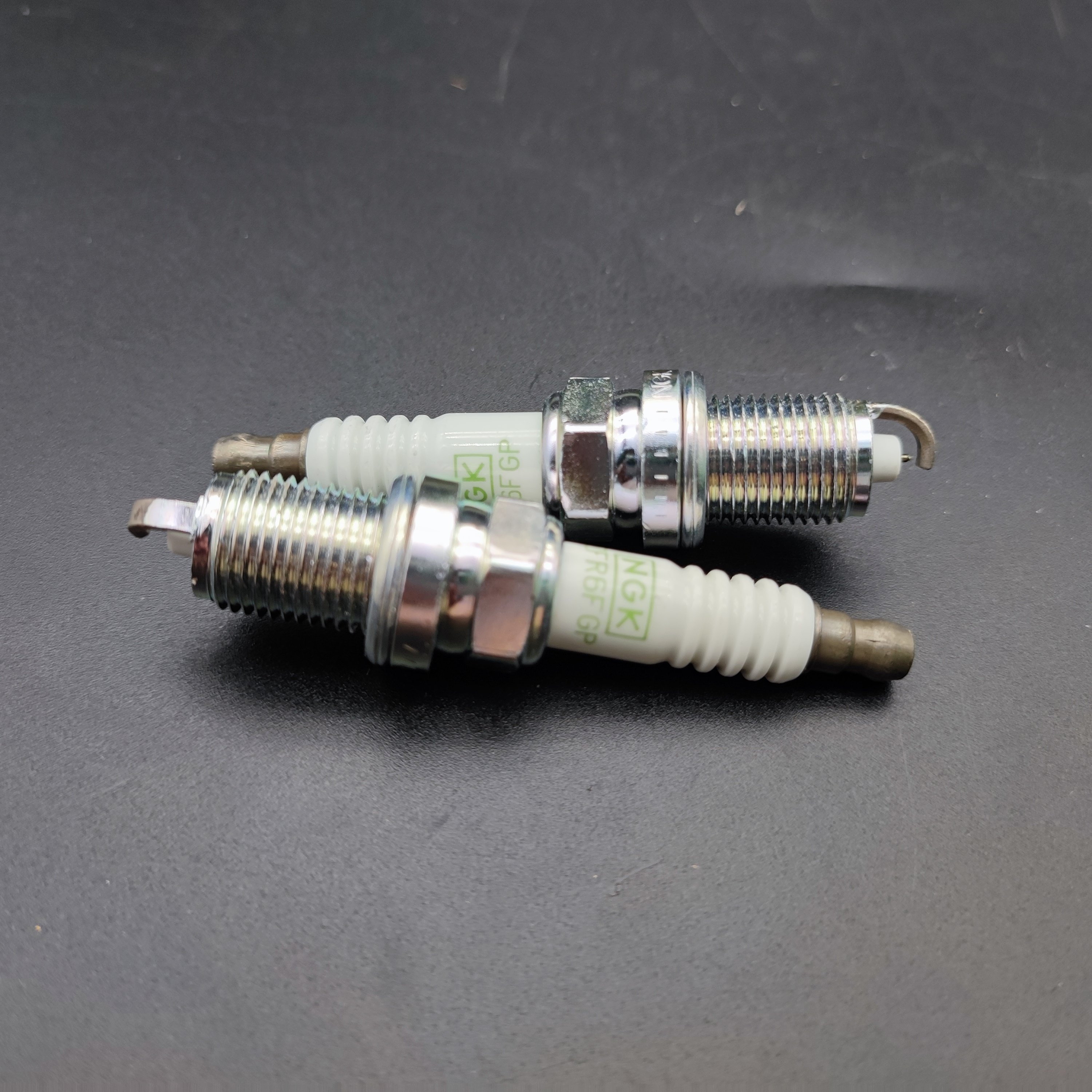 High Performance Iridium Spark Plug 7100 ZFR6FGP Original wholesale Be used for many car