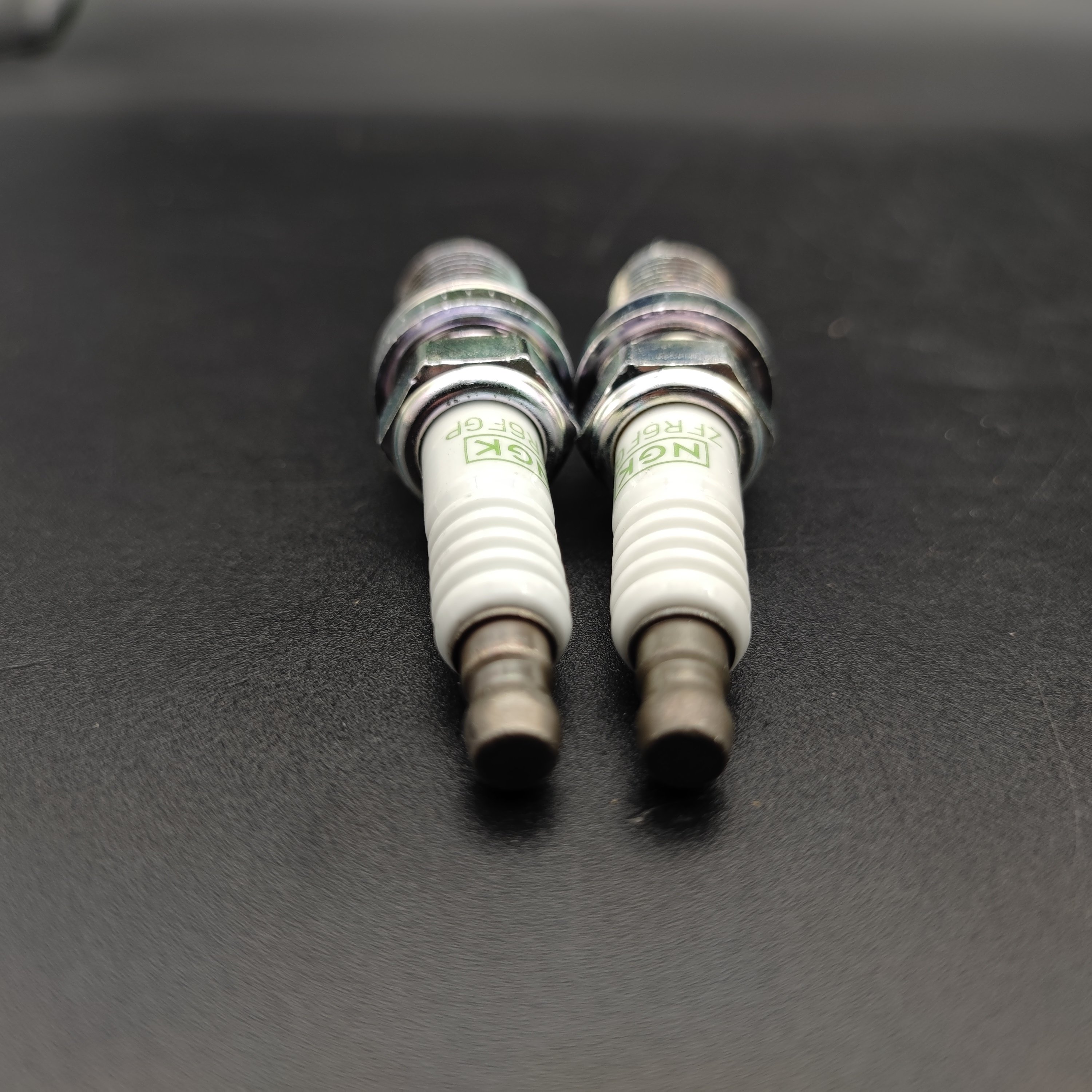High Performance Iridium Spark Plug 7100 ZFR6FGP Original wholesale Be used for many car