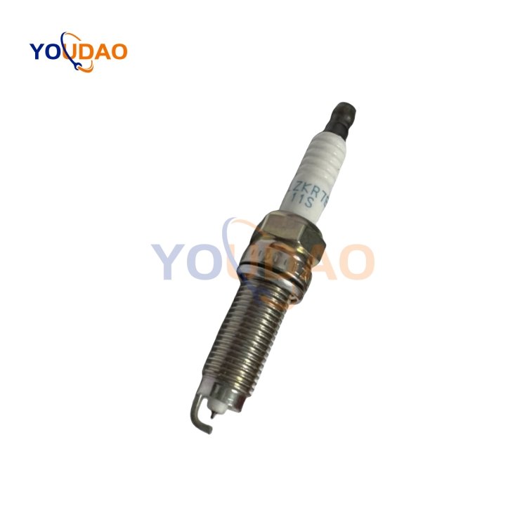 12290R40A01 ILZKR7B-11S 12290R40A02 1822A088 Wholesale Price Auto Parts Spark Plug 12290-R40-A01