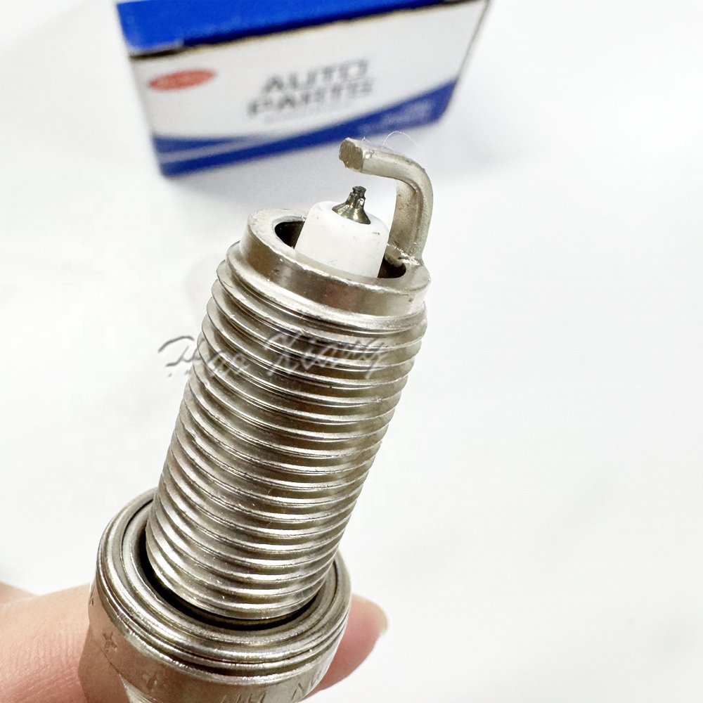 Haoxiang SK16HR11 3417 90919-01233 Auto Resistor Iridium Platinum Bujias Spark Plugs for 2012 Toyota Camry Scion