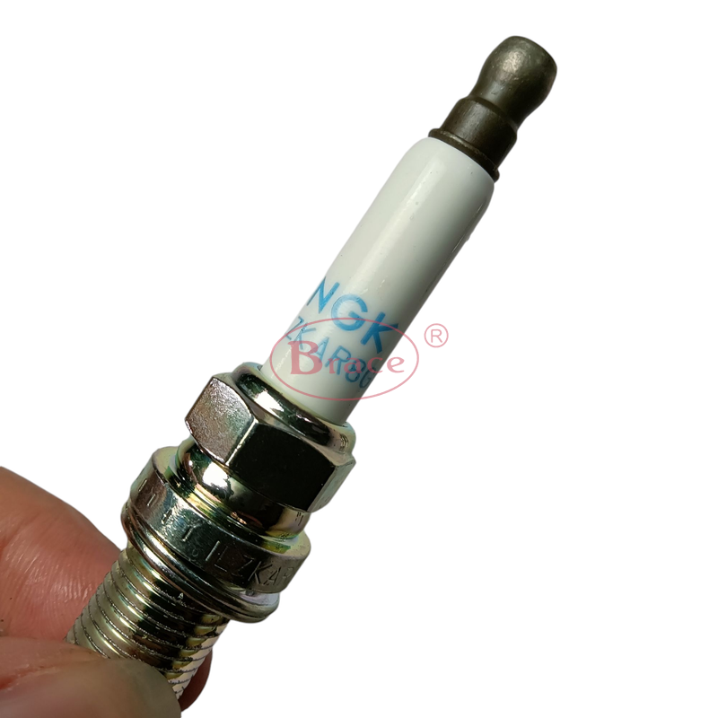 Auto Parts Spark Plug Suitable for MAXUS G10