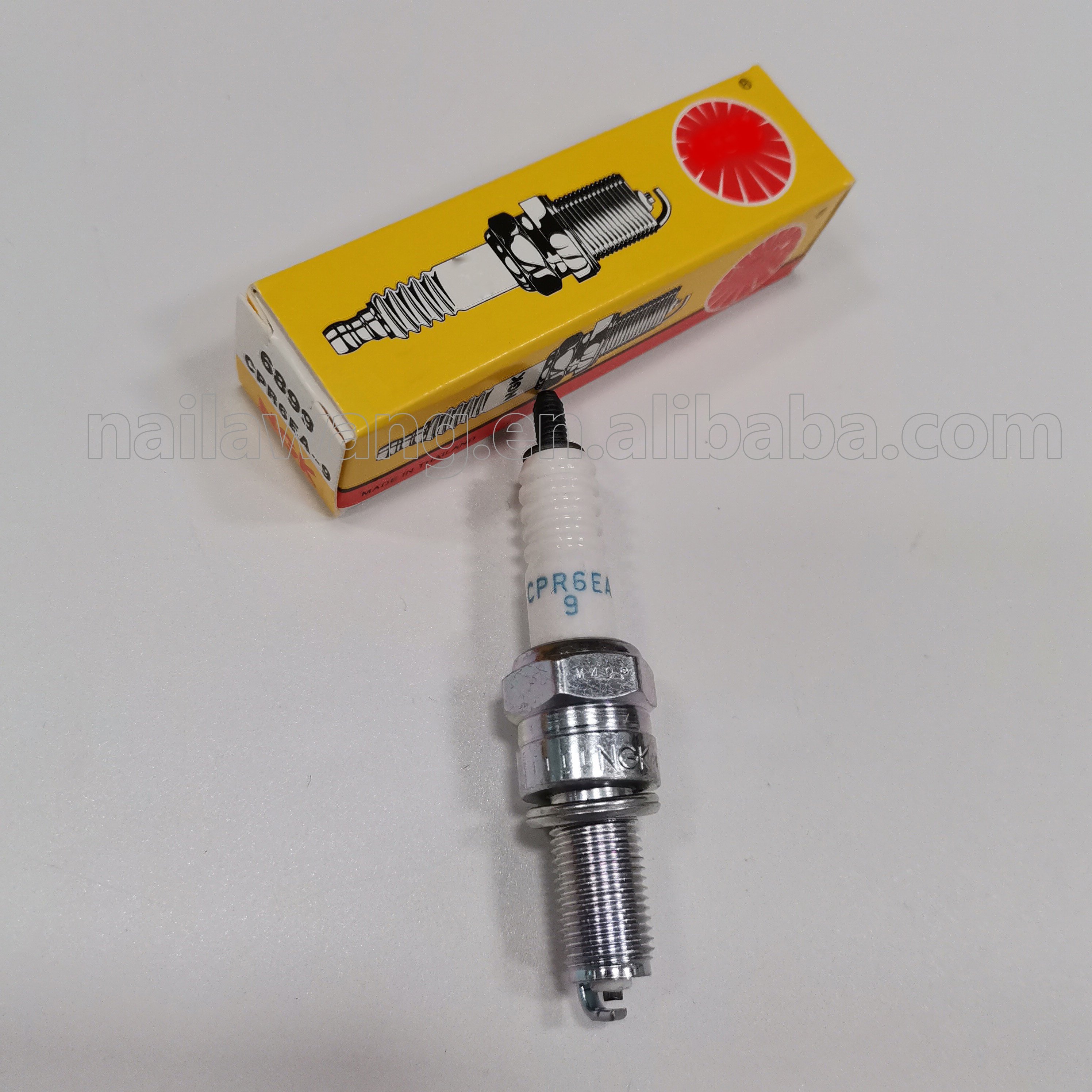 Good Quality Motorcycle Engine Spare Parts Iridium Spark Plugs 6899 Cpr6Ea-9 For Ignition System