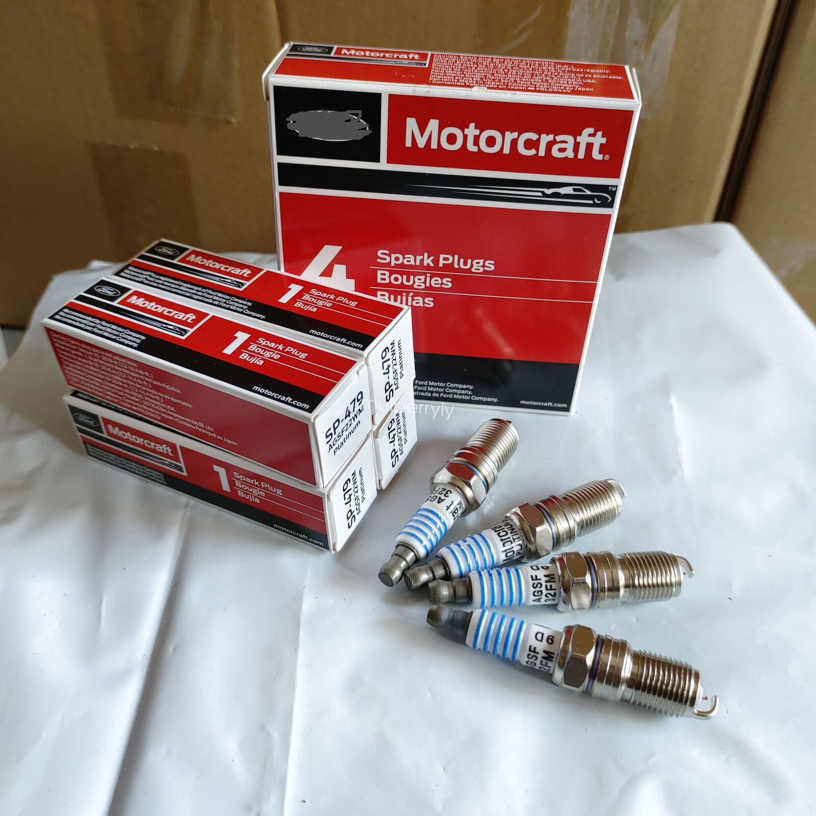 YPC03 FOR FORD SERIES Iriduim Spark plug OEM SP-479-X SP-479 SP479 AGSF22WM Spark Plugs Candle