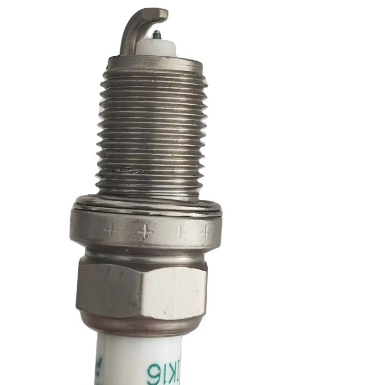 DEN-SO Iridium Plugs K16 IK20 IK20TT IKH20TT IK16TT IKH20 spark plugs For NIssan Honda