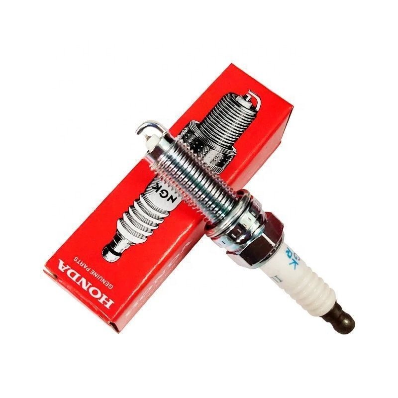 Long-Lasting Durable Waterproof And Dust-Proof Automotive Engine Accessories Automotive Spark Plugs