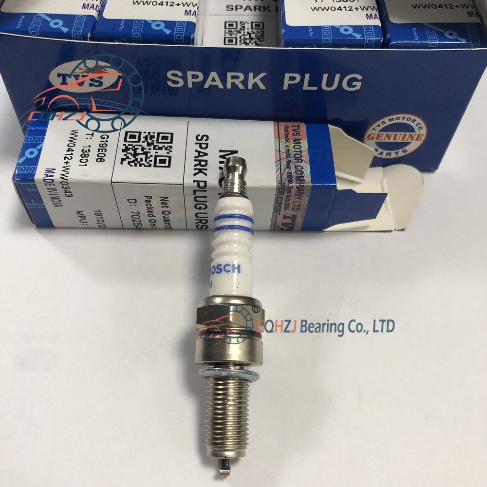 CQHZJ Wholesale TVS KING Tricycle Engine Ignition Spare Parts Spark Plug Fit For TVS KING