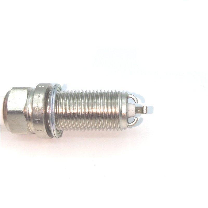 Wholesale Standard Size Customized Ignition Plug 41-110 White Ceramic U4bc 100cc Motorcycle Spark Plugs 12621258
