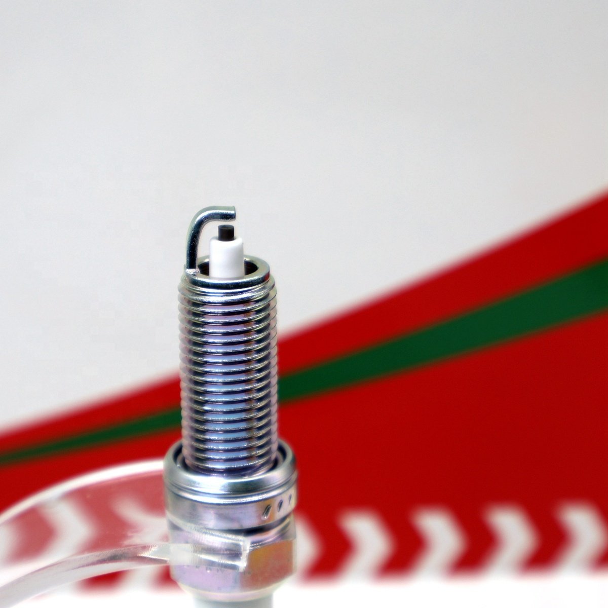 LZKR6B-10E 1578 Original nickel alloy spark plug 18855-08060 18855-10060