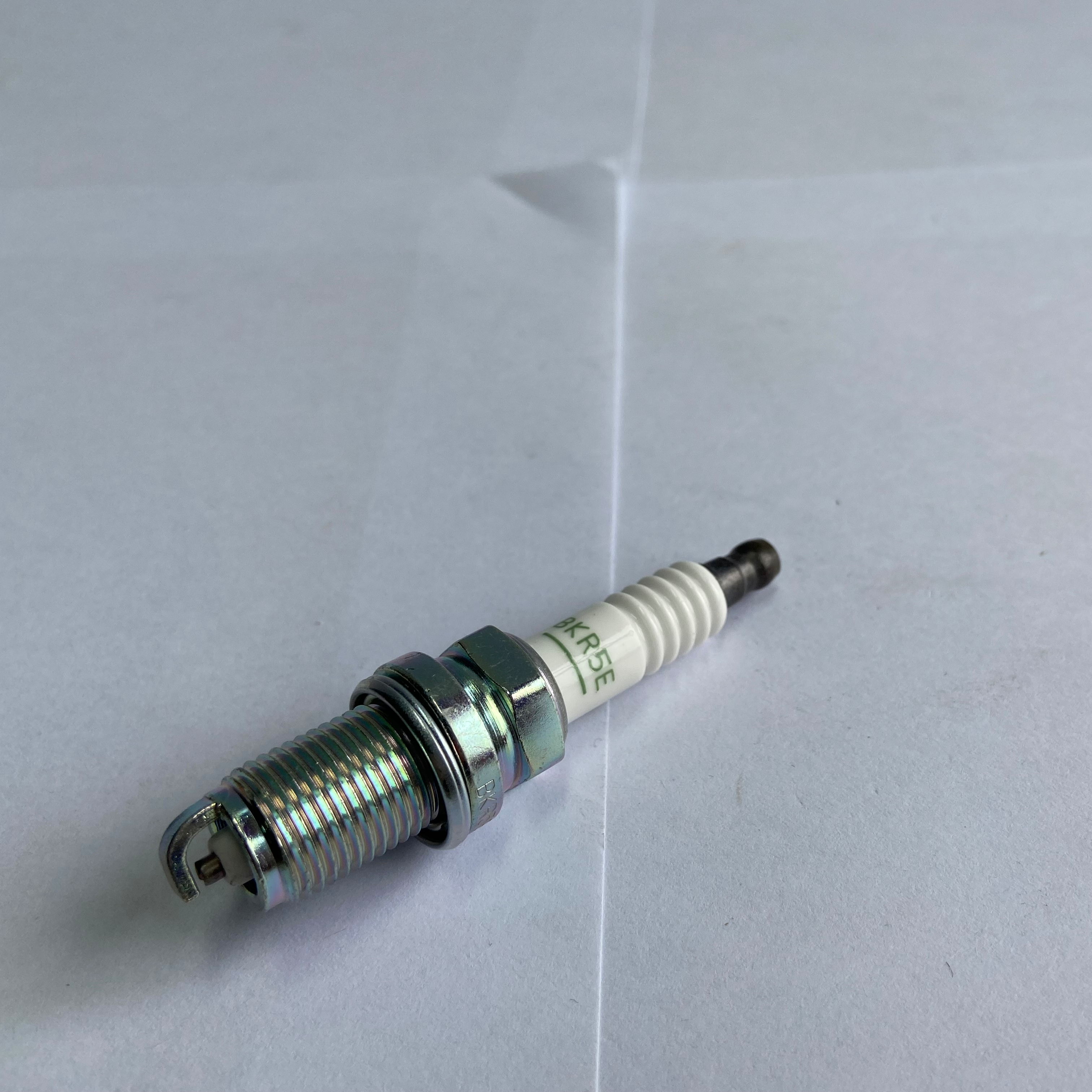 BKR5E BKR5EYA BKR5ES FR3LS 14FR8DU FR7DC D17Y RC10YC 16PR-U K16TT VK16 IK16 BKR5EIX BKR5EGP Spark Plugs