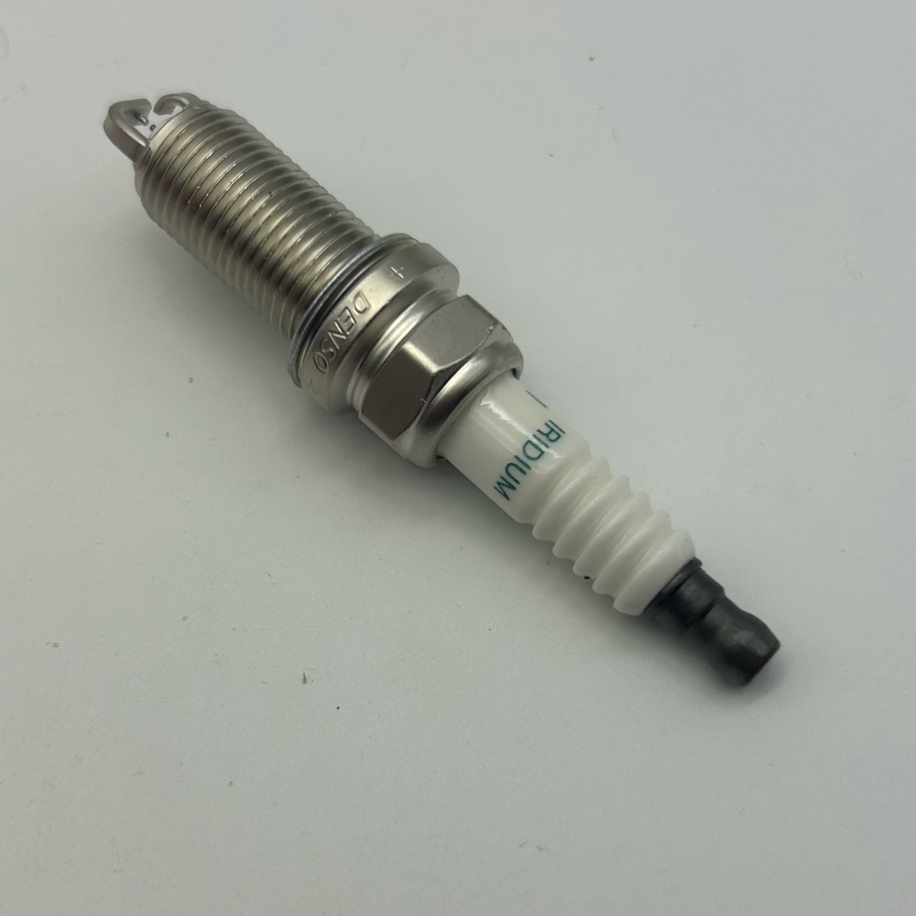auto parts blue tip double iridium platinum spark plug 90919-01210 fit