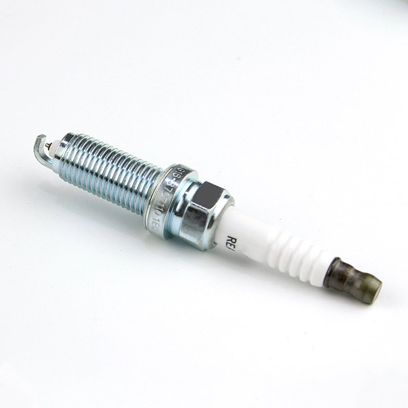 Factory Price Auto Iridium Spark Plug New Golf Engine Ignition OEM 22401-ED815 22401-1HC1B 22401-ED51A 22401-1P116 22401-53J06