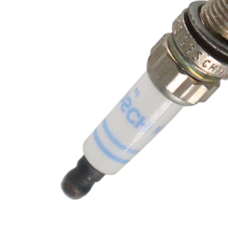 Spark plugs for automotive engines 5960G4 5960.G4 For Peugeot 207cc 3008 citroen C4