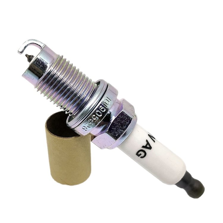 Sell spark plug model 90912-01210 90919-01233 90919-01235 Low cost stock spark plugs